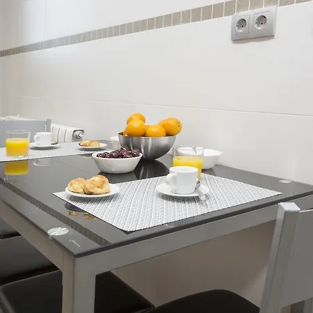 Apartment Singularstays Opera Valencia