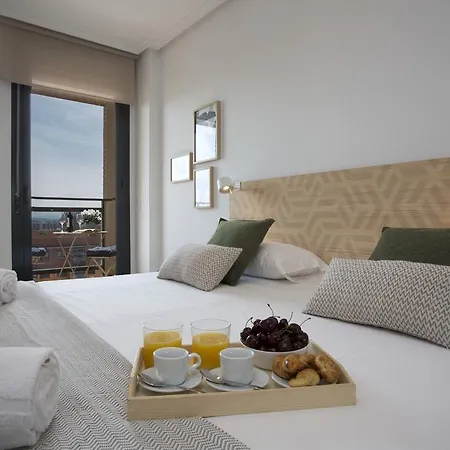 Singularstays Opera Apartment *